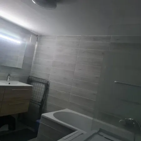 Le Canaillou بيت للعطل *